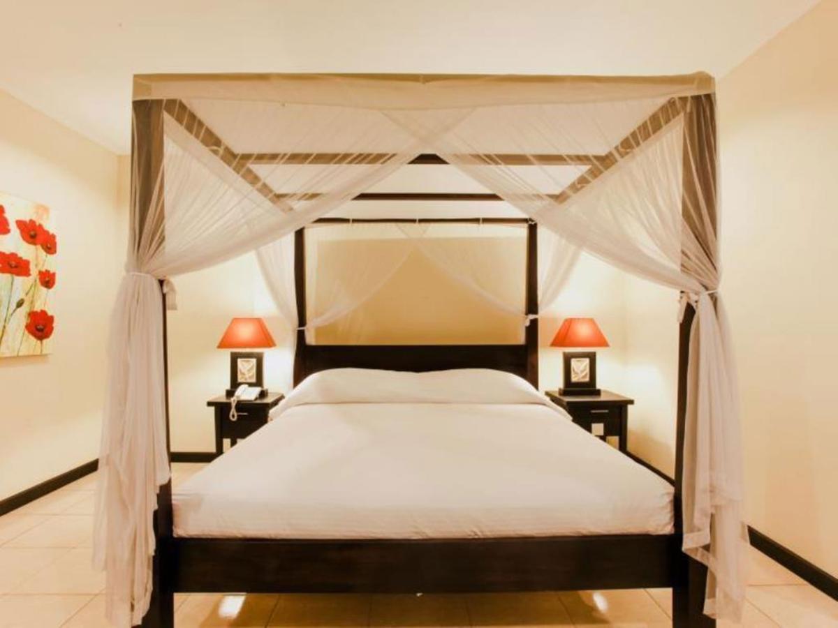 Hotel Intansari Denpasar  Ngoại thất bức ảnh